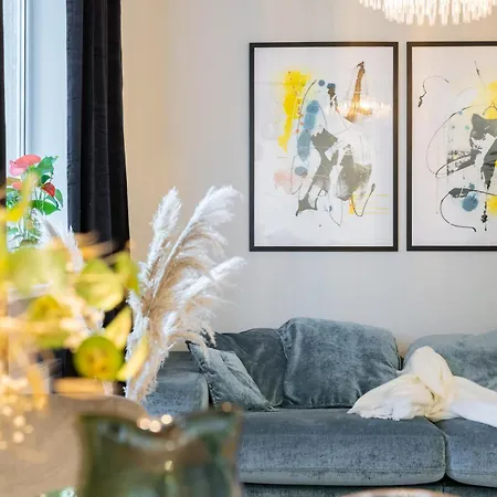 Designer In Telliskivi Apartment