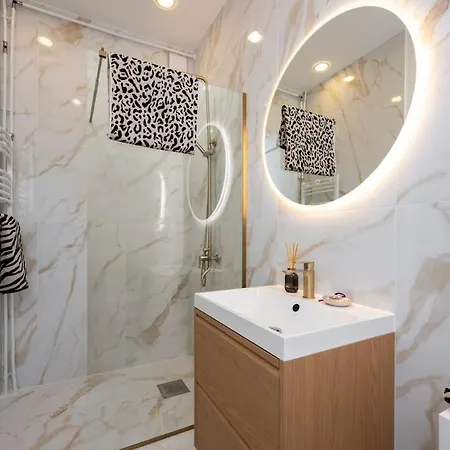 Designer In Telliskivi *