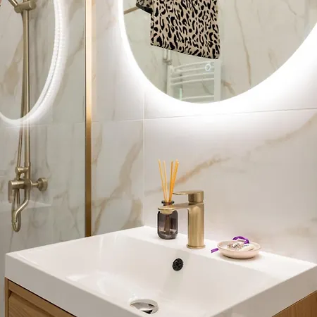 Designer In Telliskivi Apartment *