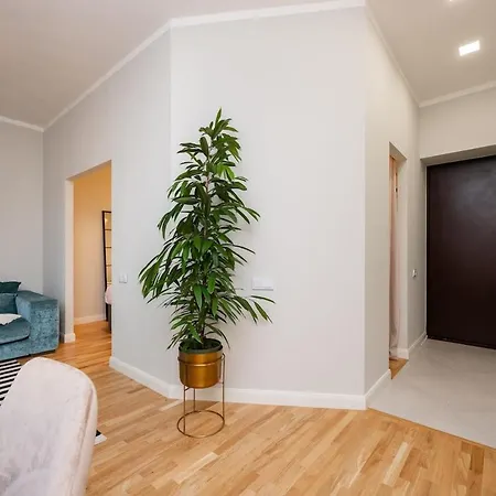 Designer In Telliskivi Apartment Reval
